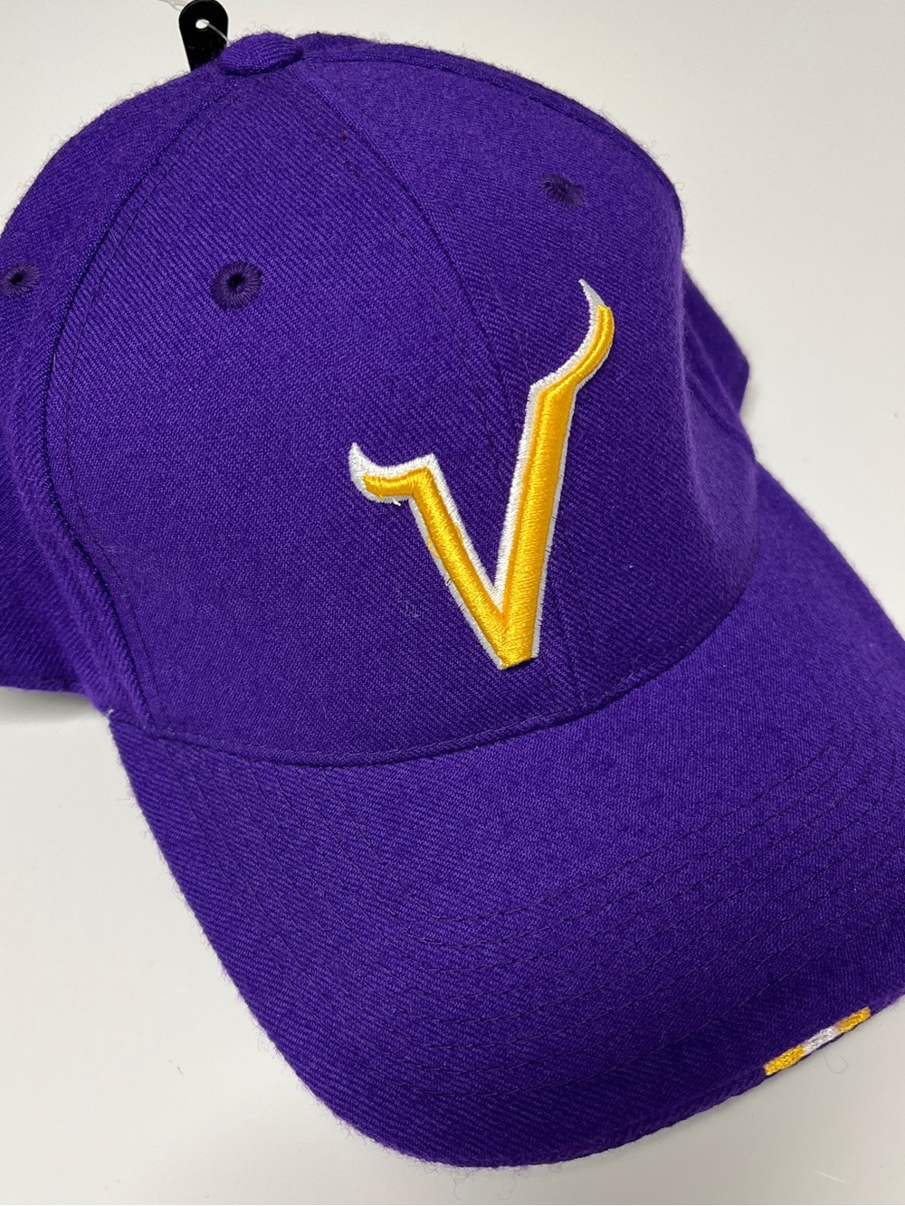 100% wool NFL Nike fitted size 7 Purple Gold Baseball Cap Minnesota Vikings hat